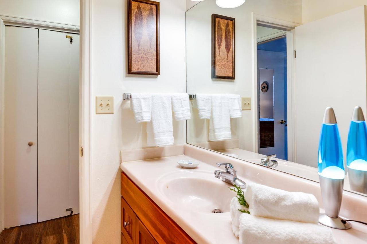 Estes Park Condo Rental Balcony With River Views! 외부 사진